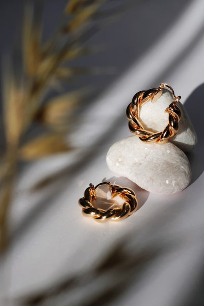 Moon & Star Pendant Necklace (Gold/Silver)